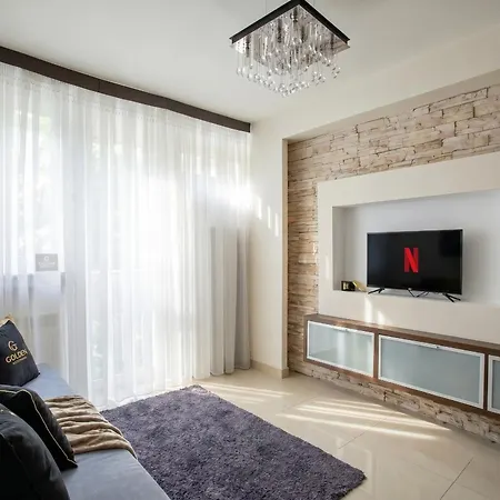 Appartamento Golden - Location In Center - Grzybowska 5 *
