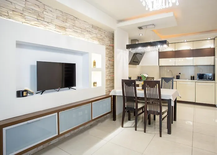 Apartment Urban - Great Location - Center - Grzybowska 5 Warsaw