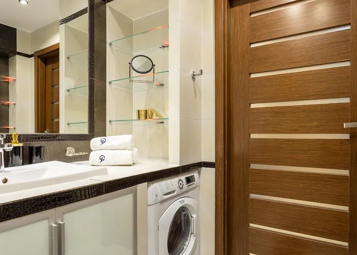 Urban - Great Location - Center - Grzybowska 5 *